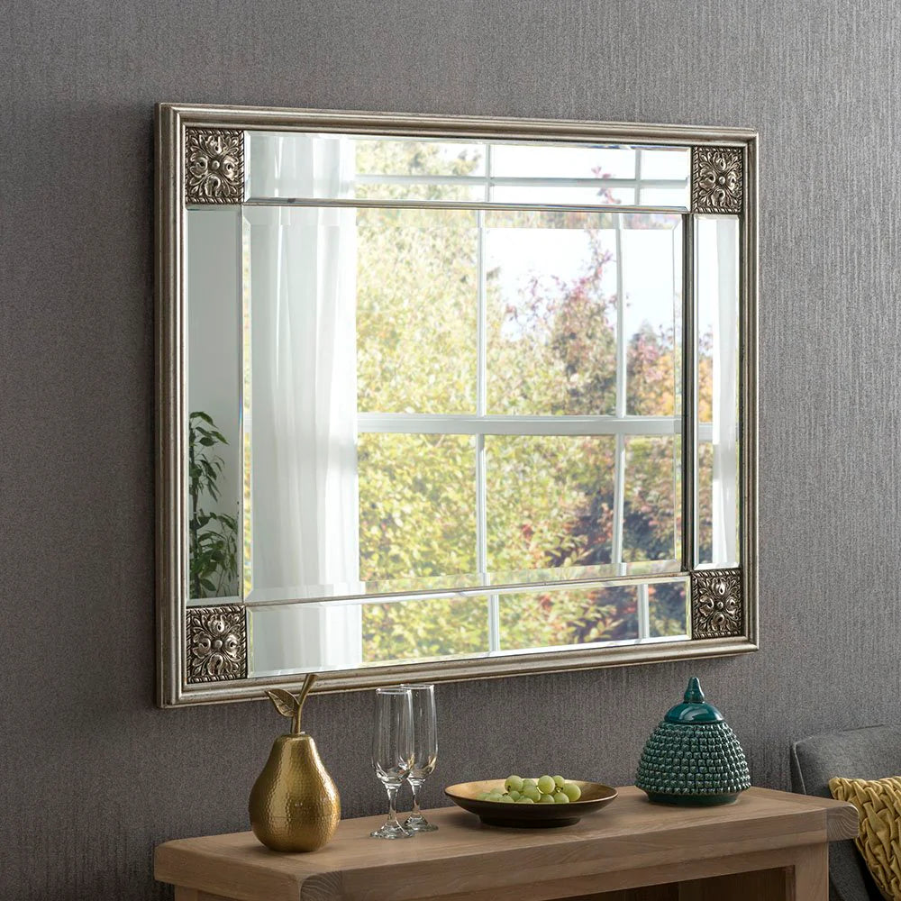 Motif Mirror