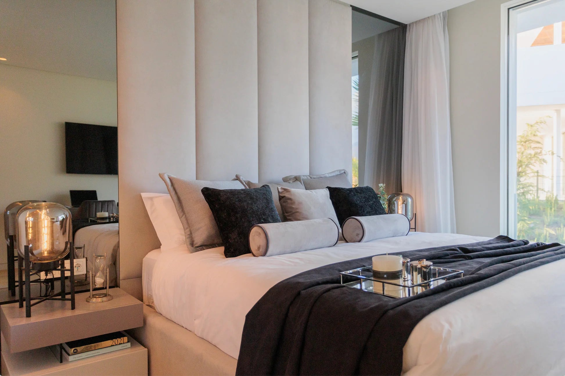 Amara Bed