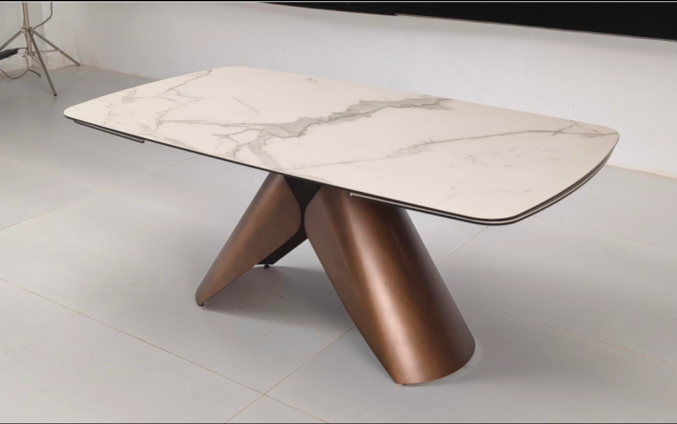 Aria Extensible Dining Table