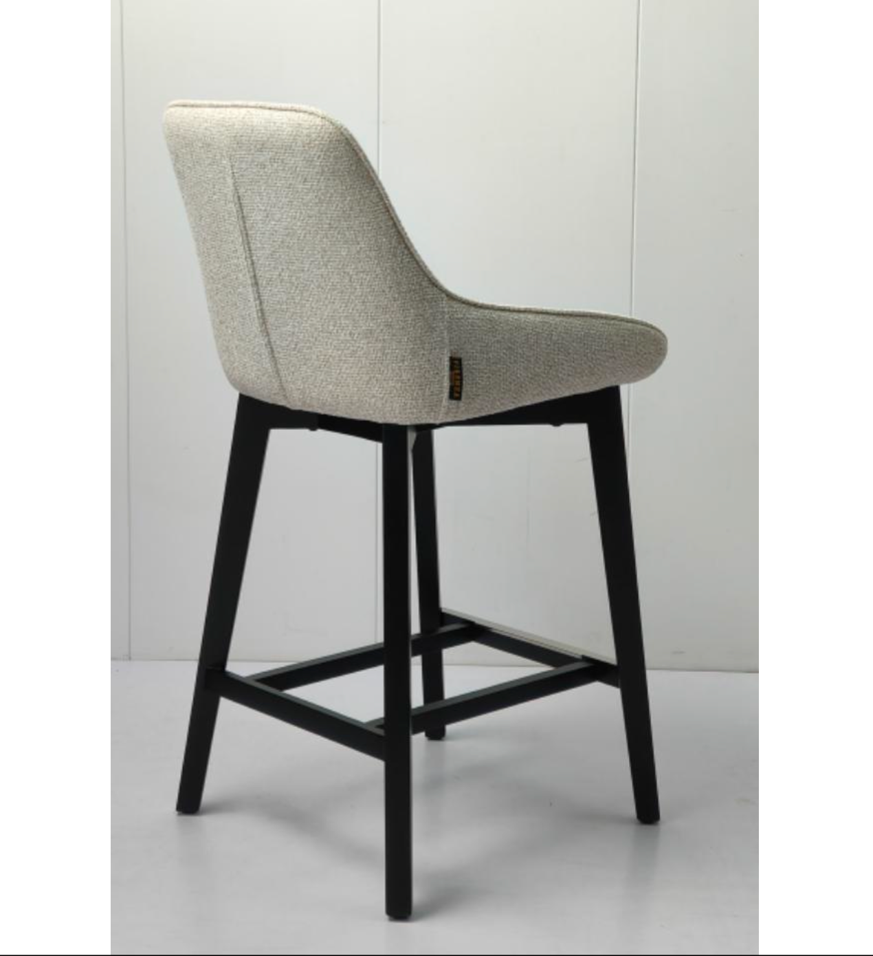 Manon Bar Stool